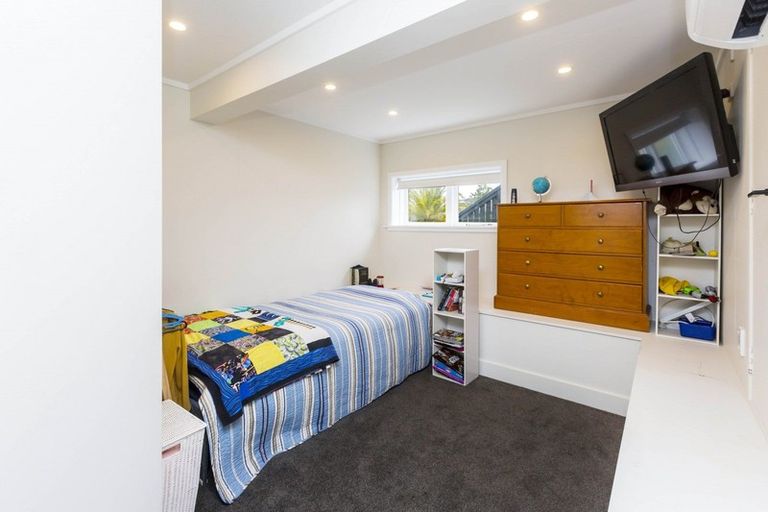 Photo of property in 55 Sunbrae Drive, Silverstream, Upper Hutt, 5019