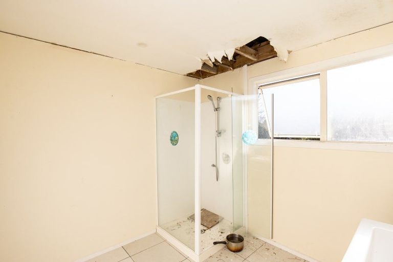 Photo of property in 9 Front Miranda Road, Waitakaruru, Thames, 3576