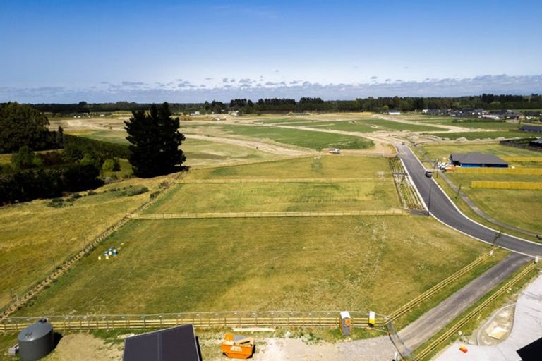 Photo of property in 67 Ridgeland Way, West Melton, 7618