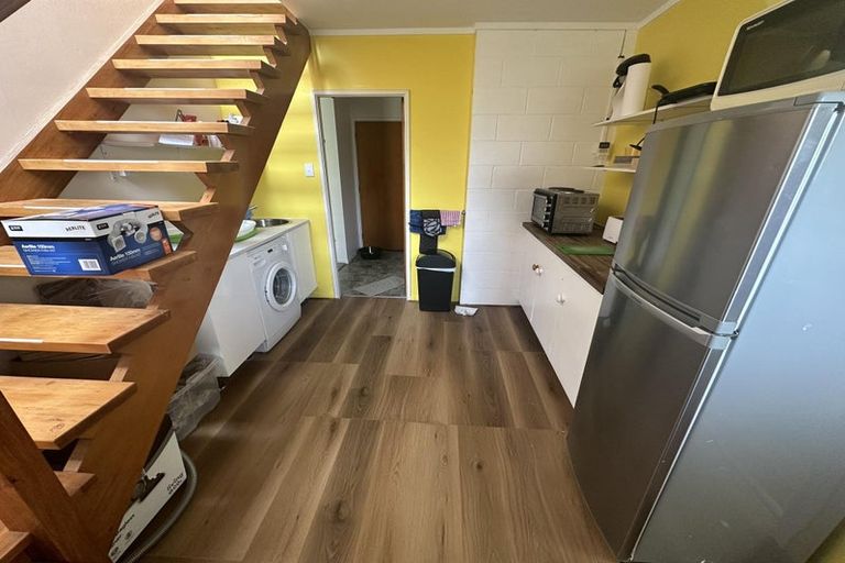 Photo of property in 4a Dowling Grove, Silverstream, Upper Hutt, 5019