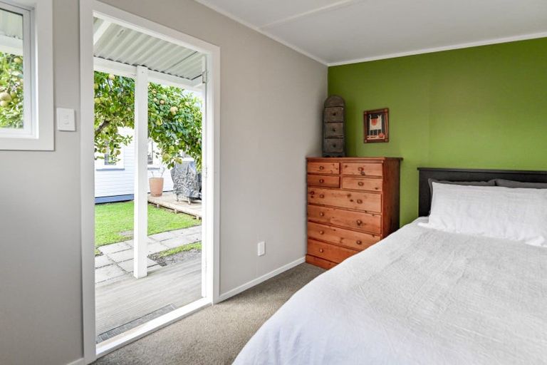 Photo of property in 207 Murdoch Road East, Akina, Hastings, 4122