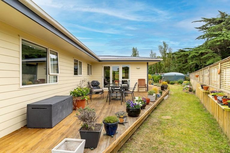 Photo of property in 47 Driver Street, Long Beach, Port Chalmers, 9081