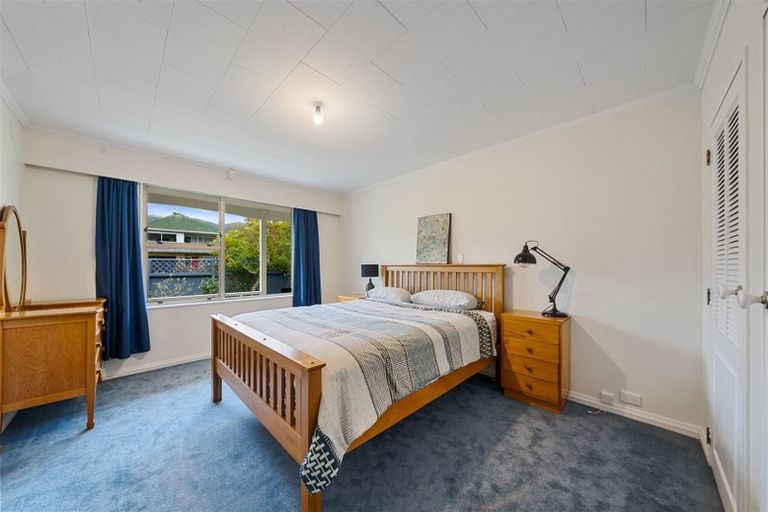 Photo of property in 26 Coates Street, Tawa, Wellington, 5028