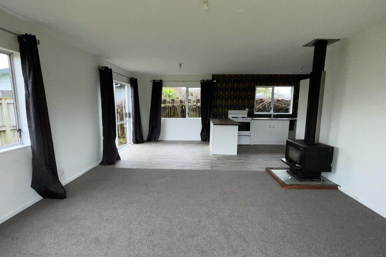 Photo of property in 6 Joan Gaskell Drive, Whitianga, 3510