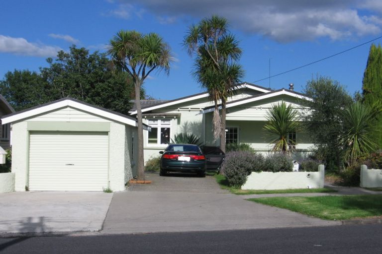 Photo of property in 49 Victoria Road, Papatoetoe, Auckland, 2025