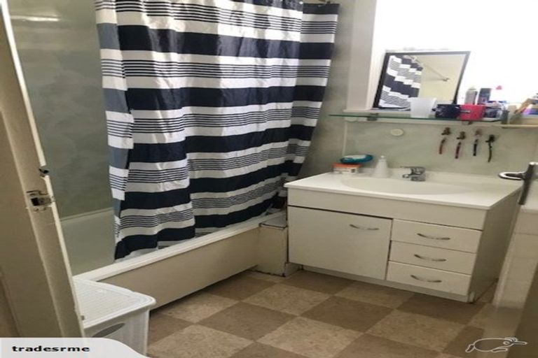 Photo of property in 127 Richmond Street, Petone, Lower Hutt, 5012