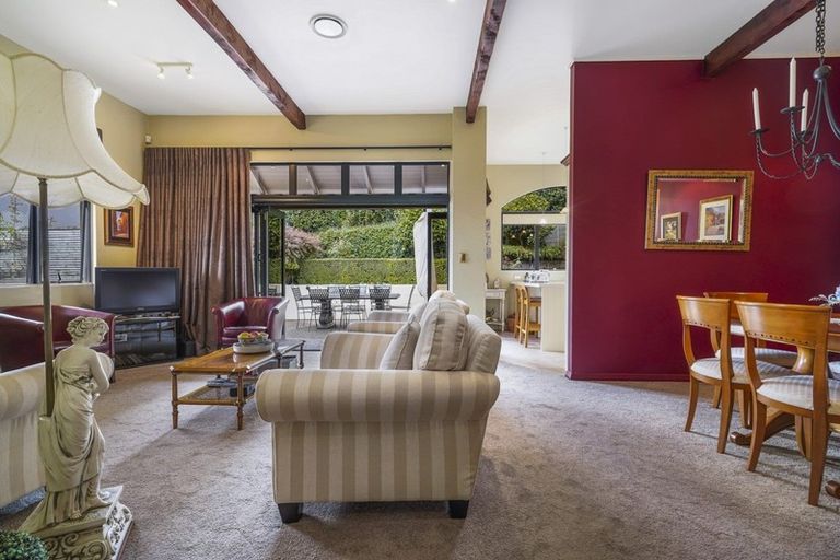 Photo of property in 28 Waipuna Place, Rototuna, Hamilton, 3210