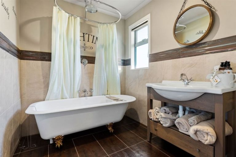 Photo of property in 76 Gatehouse Lane, Woodend, Kaiapoi, 7691