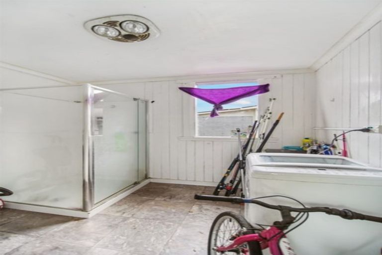 Photo of property in 14 Tennessee Avenue, Mangere East, Auckland, 2024