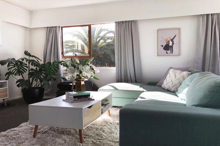 Photo of property in 13 East Street, Papakura, 2110