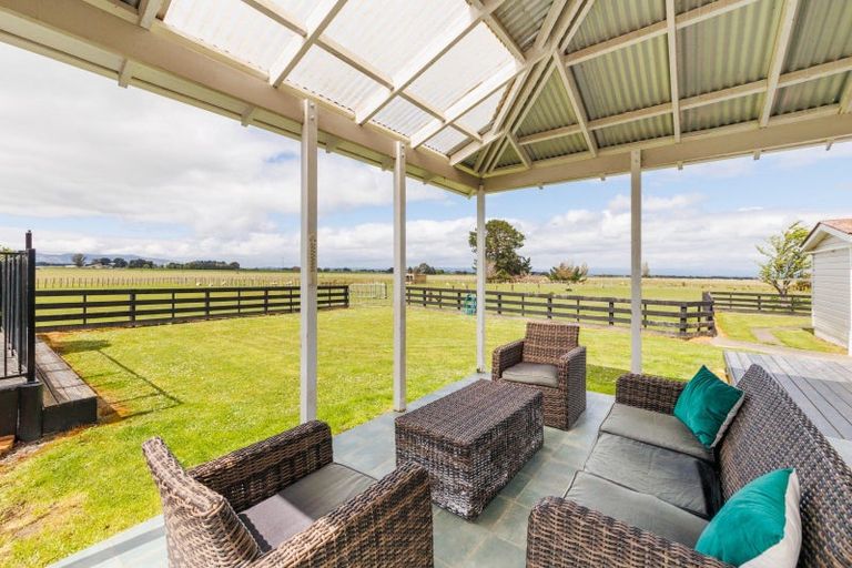 Photo of property in 283 Forlong Road, Colyton, Feilding, 4775