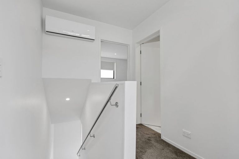 Photo of property in 5/137 View Road, Sunnyvale, Auckland, 0612