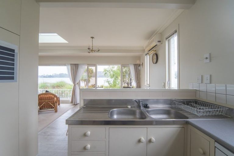 Photo of property in 66a Lake Crescent, Hamilton Lake, Hamilton, 3204