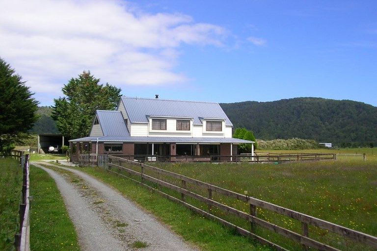 Photo of property in 178 Arnold Valley Road, Stillwater, Dobson, 7872