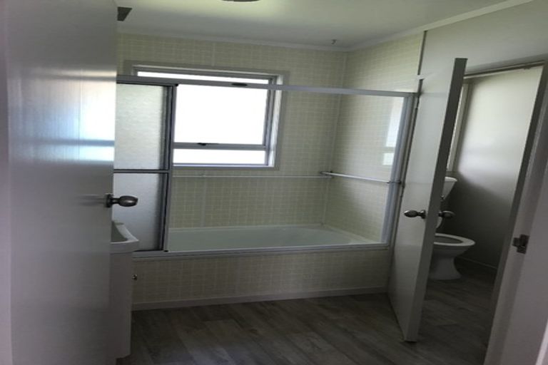 Photo of property in 35 Seymour Place, Bellevue, Tauranga, 3110