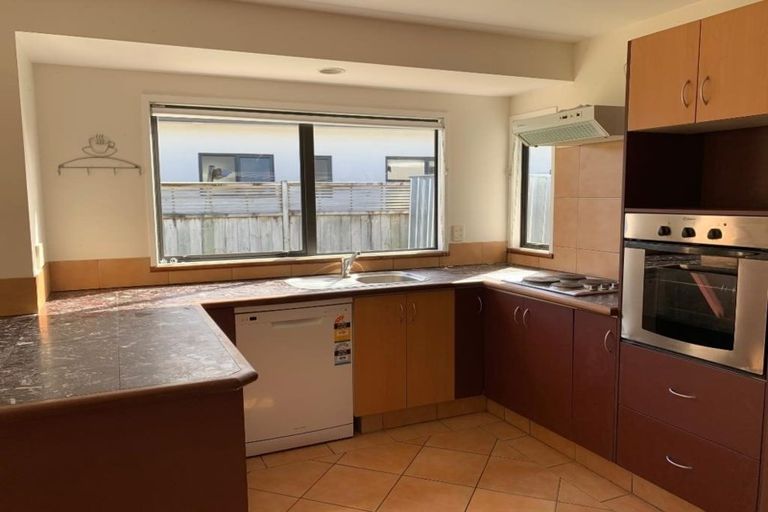 Photo of property in 81 Solomon Street, Brookfield, Tauranga, 3110