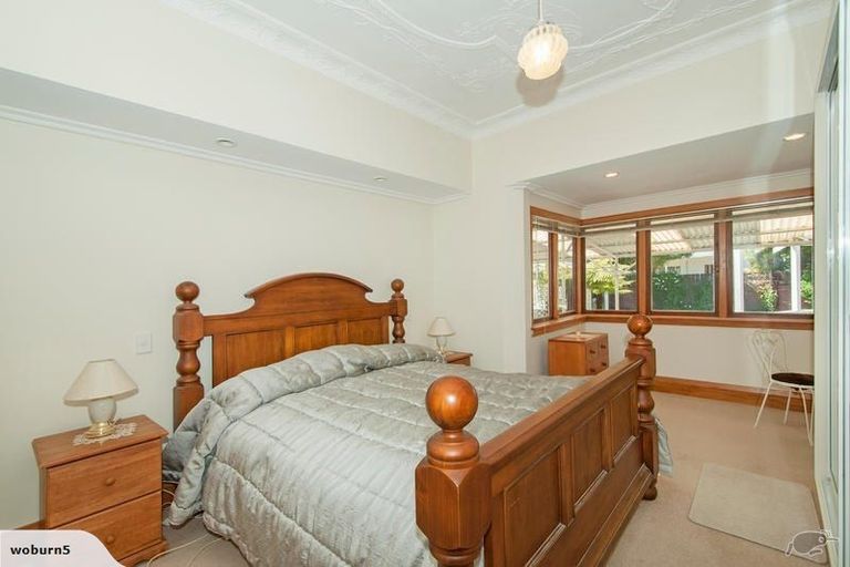 Photo of property in 24 Ludlam Crescent, Woburn, Lower Hutt, 5010