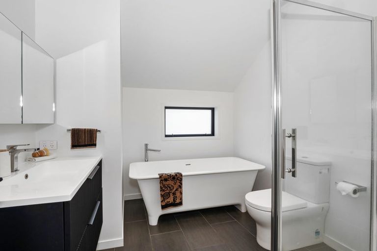 Photo of property in 347b Oceanbeach Road, Mount Maunganui, 3116