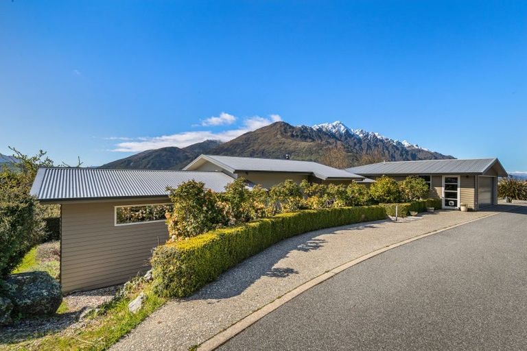 Photo of property in 3 Abbottswood Lane, Lower Shotover, Queenstown, 9371