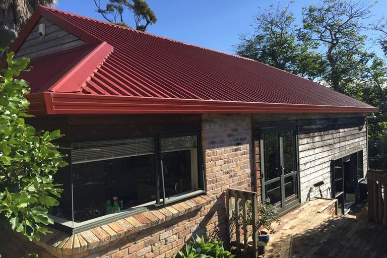 Photo of property in 2/20 Hutchinsons Road, Bucklands Beach, Auckland, 2014