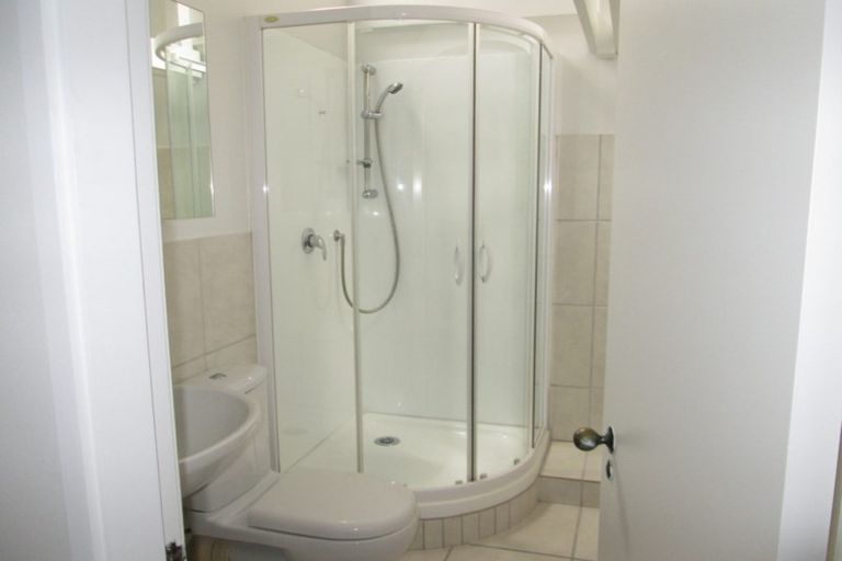 Photo of property in 1/33 Newbridge Place, Ilam, Christchurch, 8041