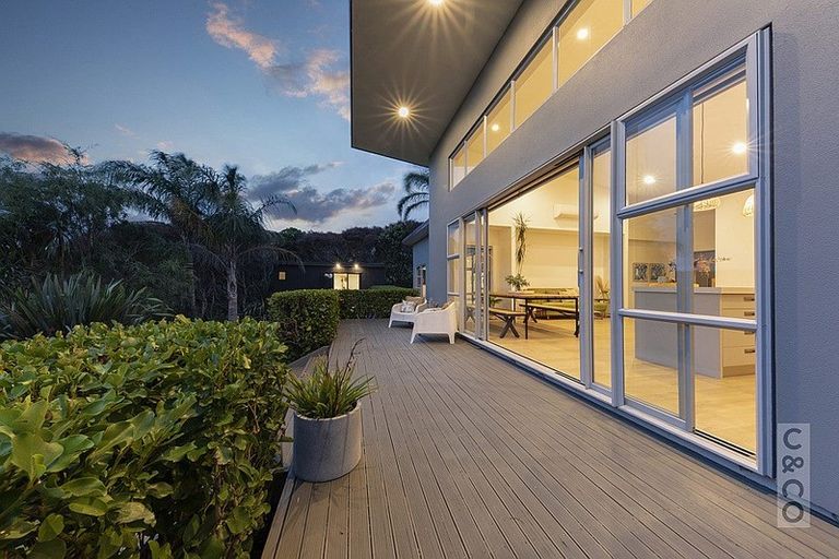 Photo of property in 10 The Rise, Waimauku, 0812