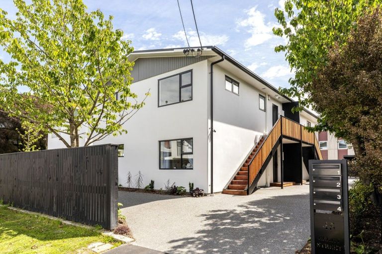 Photo of property in 2/45 Berry Street, Saint Albans, Christchurch, 8014