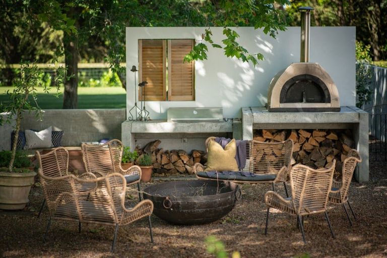 Photo of property in 108 Mcdrurys Road, Halswell, Christchurch, 7674