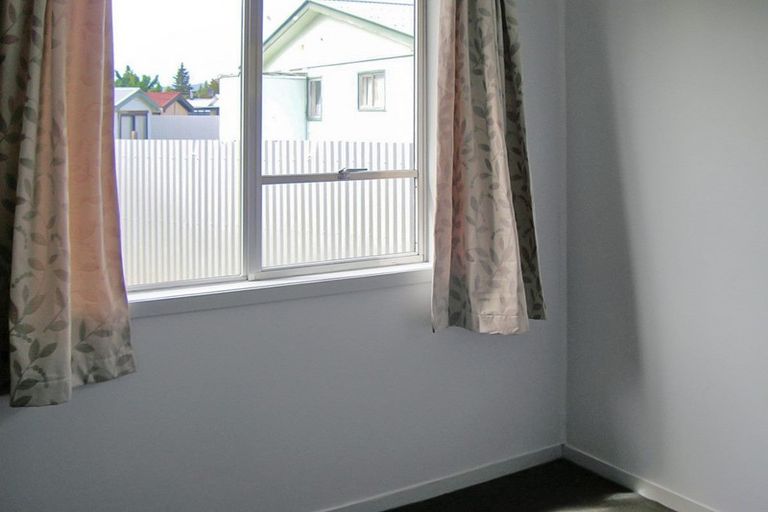 Photo of property in 18 Hunter Crescent, Twizel, 7901