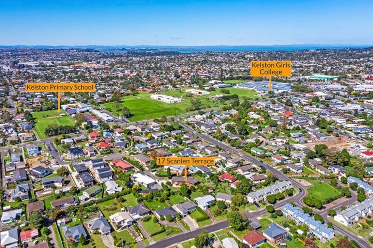 Photo of property in 17 Scanlen Terrace, Kelston, Auckland, 0602