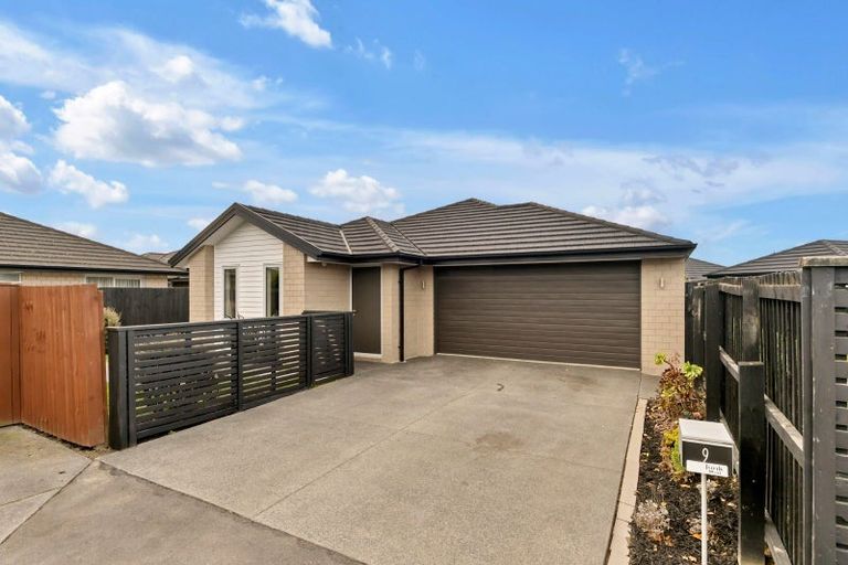 Photo of property in 9 Ronaldson Lane, Wigram, Christchurch, 8042