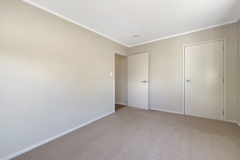 Photo of property in 3/22 Evelyn Place, Hillcrest, Auckland, 0627