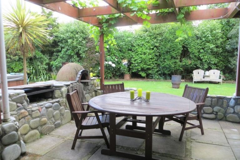 Photo of property in 120 Stanley Avenue, Te Aroha, 3320