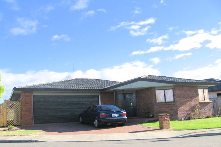 Photo of property in 18 Bucksburn Place, Greenmeadows, Napier, 4112