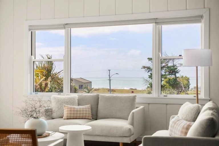 Photo of property in 60 Douglas Street, Okitu, Gisborne, 4010