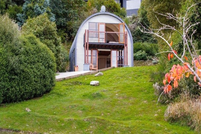 Photo of property in 281 Fernhill Road, Sunshine Bay, Queenstown, 9300