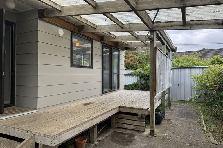 Photo of property in 26 Moeraki Road, Maoribank, Upper Hutt, 5018