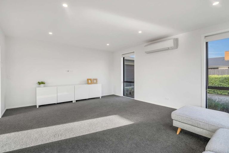 Photo of property in 80 Shillingford Boulevard, Rolleston, 7615