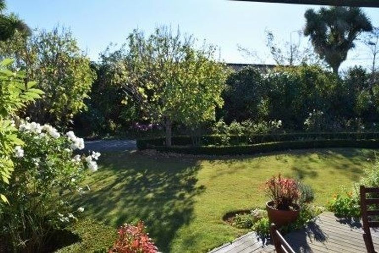 Photo of property in 187 Sawyers Arms Road, Bishopdale, Christchurch, 8053