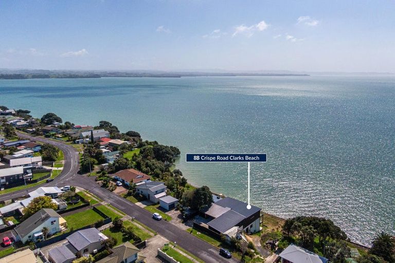 Photo of property in 8b Crispe Road, Clarks Beach, 2122