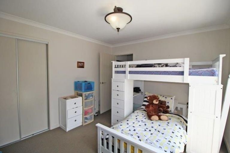 Photo of property in 29 Chateau Crescent, Rangatira Park, Taupo, 3330