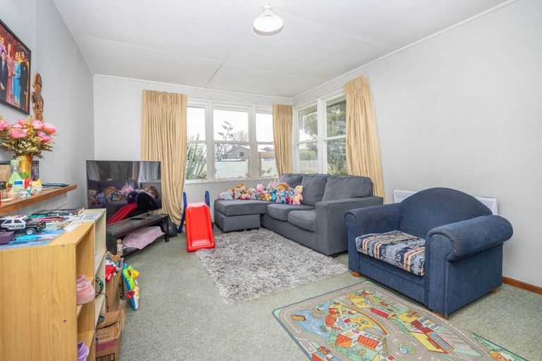 Photo of property in 29 Paul Crescent, Fairfield, Hamilton, 3214