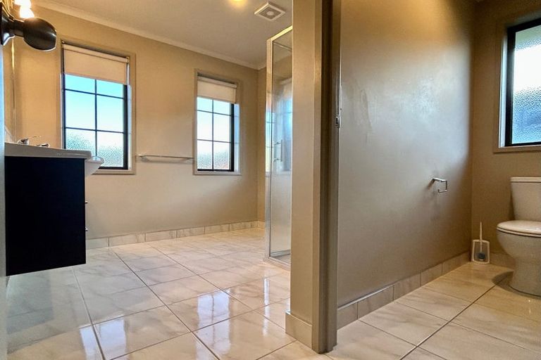 Photo of property in 16 Moonlight Drive, Rototuna North, Hamilton, 3210