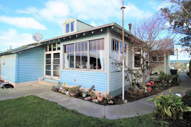 Photo of property in 8 Raglan Street, Oamaru North, Oamaru, 9400
