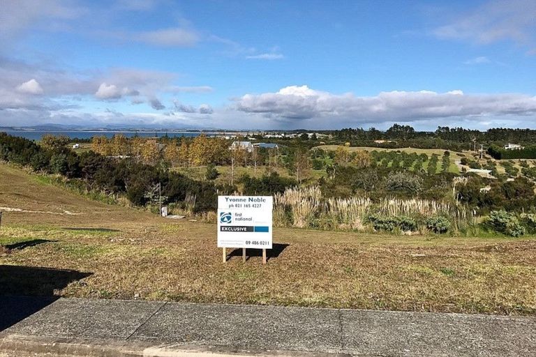 Photo of property in 40 Bay Heights Drive, Karikari Peninsula, 0483