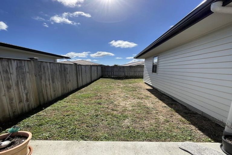 Photo of property in 13 Treestump Road, Takanini, 2112
