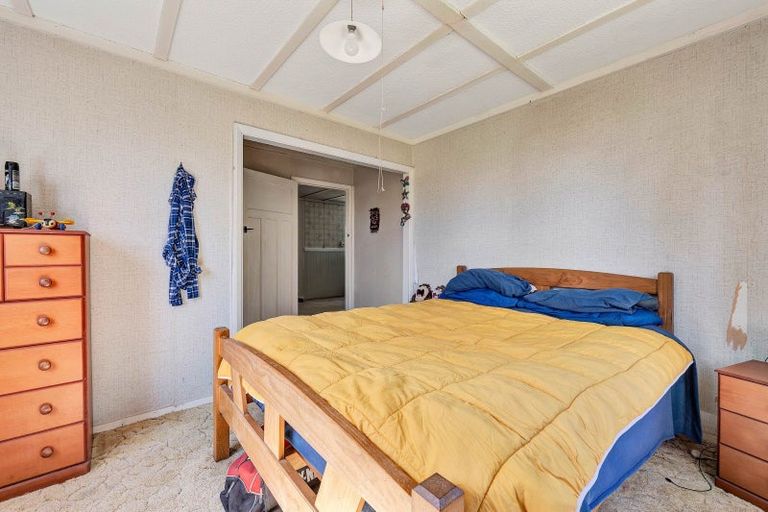 Photo of property in 19 Standish Road, Toko, Stratford, 4392