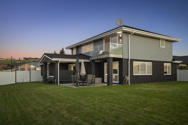 Photo of property in 15 Catherine Mclean Road, Pukekohe, 2120