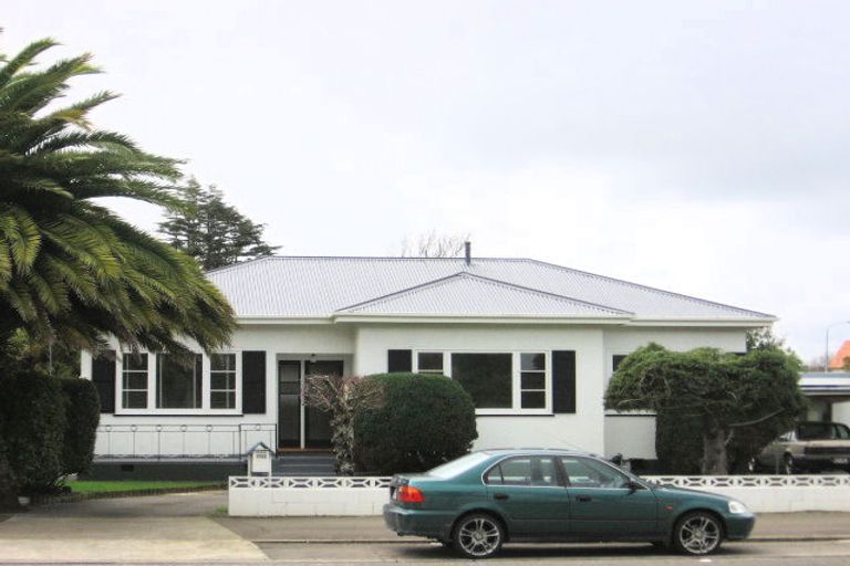Photo of property in 293 Fitzherbert Avenue, West End, Palmerston North, 4410