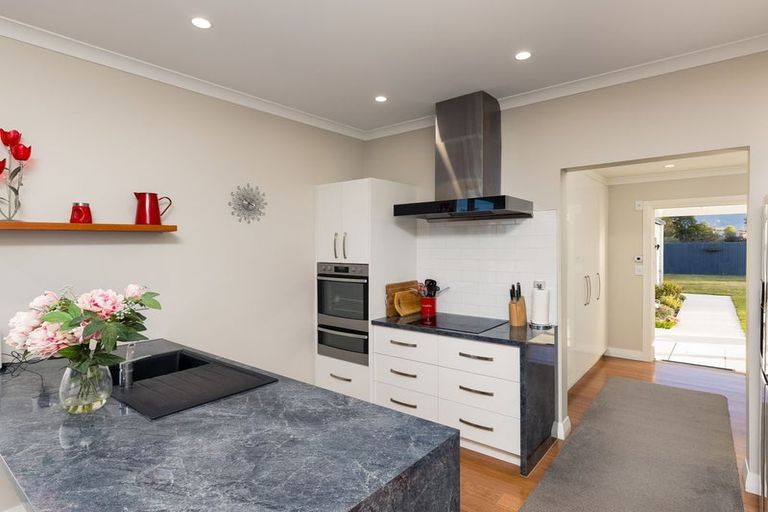 Photo of property in 9 Regent Street, Waimate, 7924